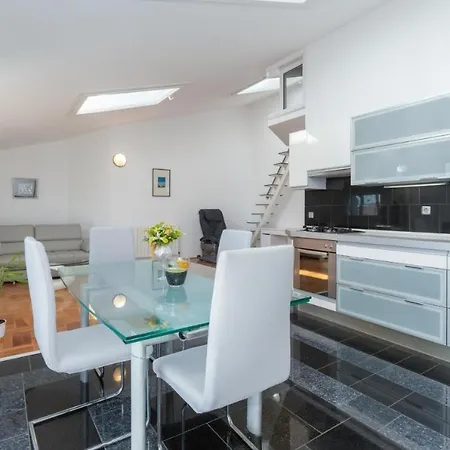 Apartment Vista Exclusive Seaview