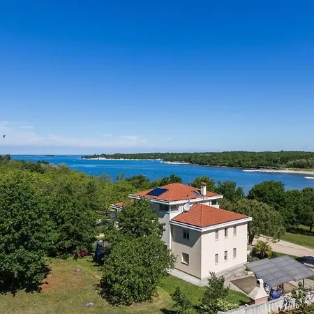 Vista Exclusive Seaview Apartment *